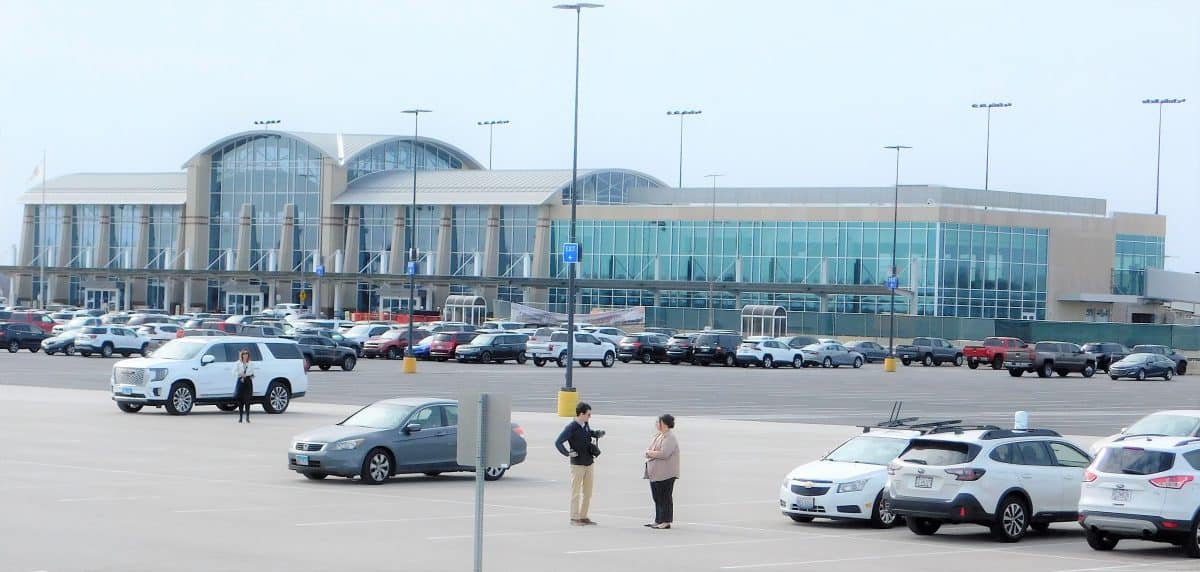 Business MidAmerica St. Louis Airport (BLV) Mascoutah, IL