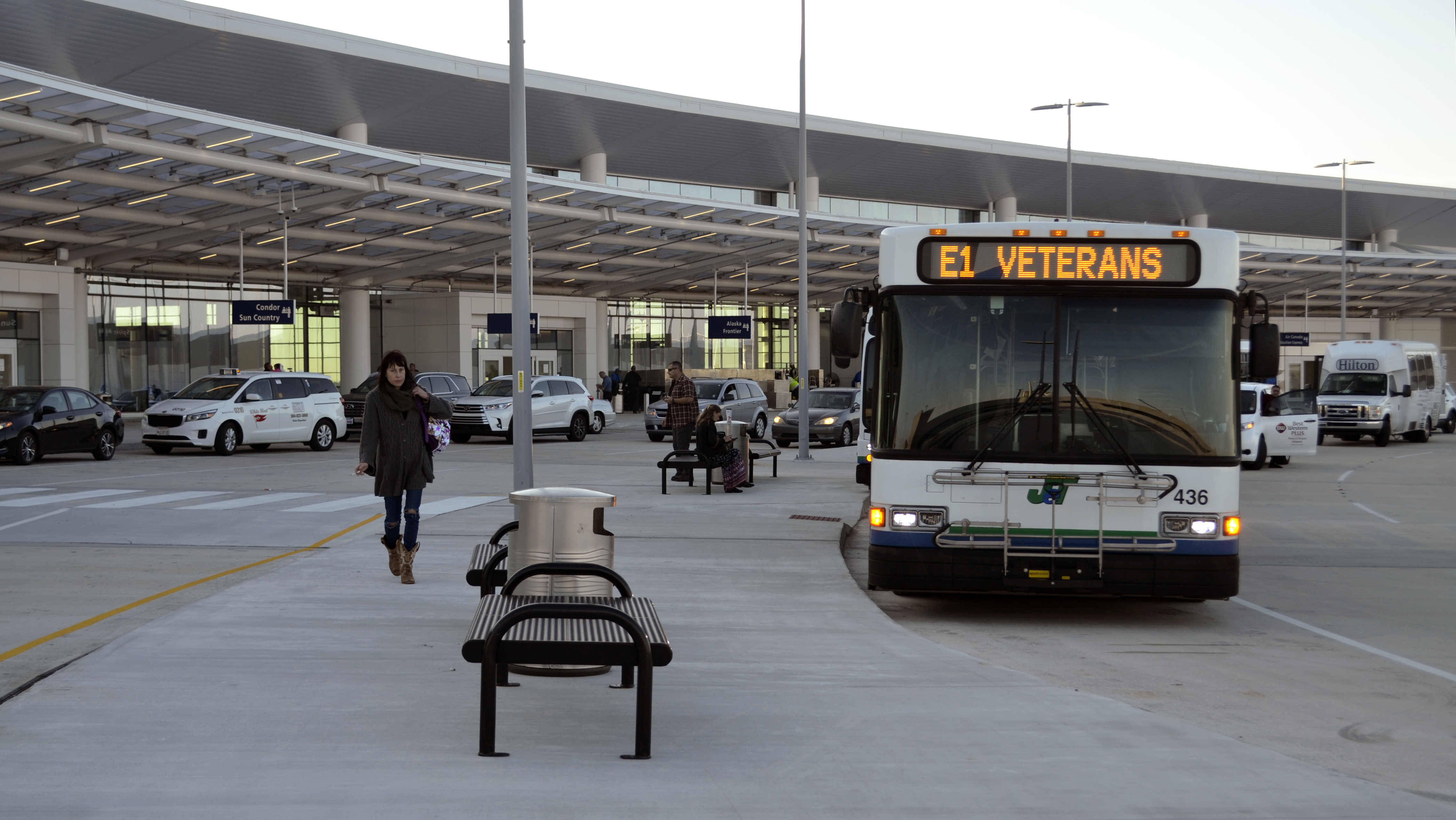 Tutustu 86+ imagen airport express cars abzlocal fi