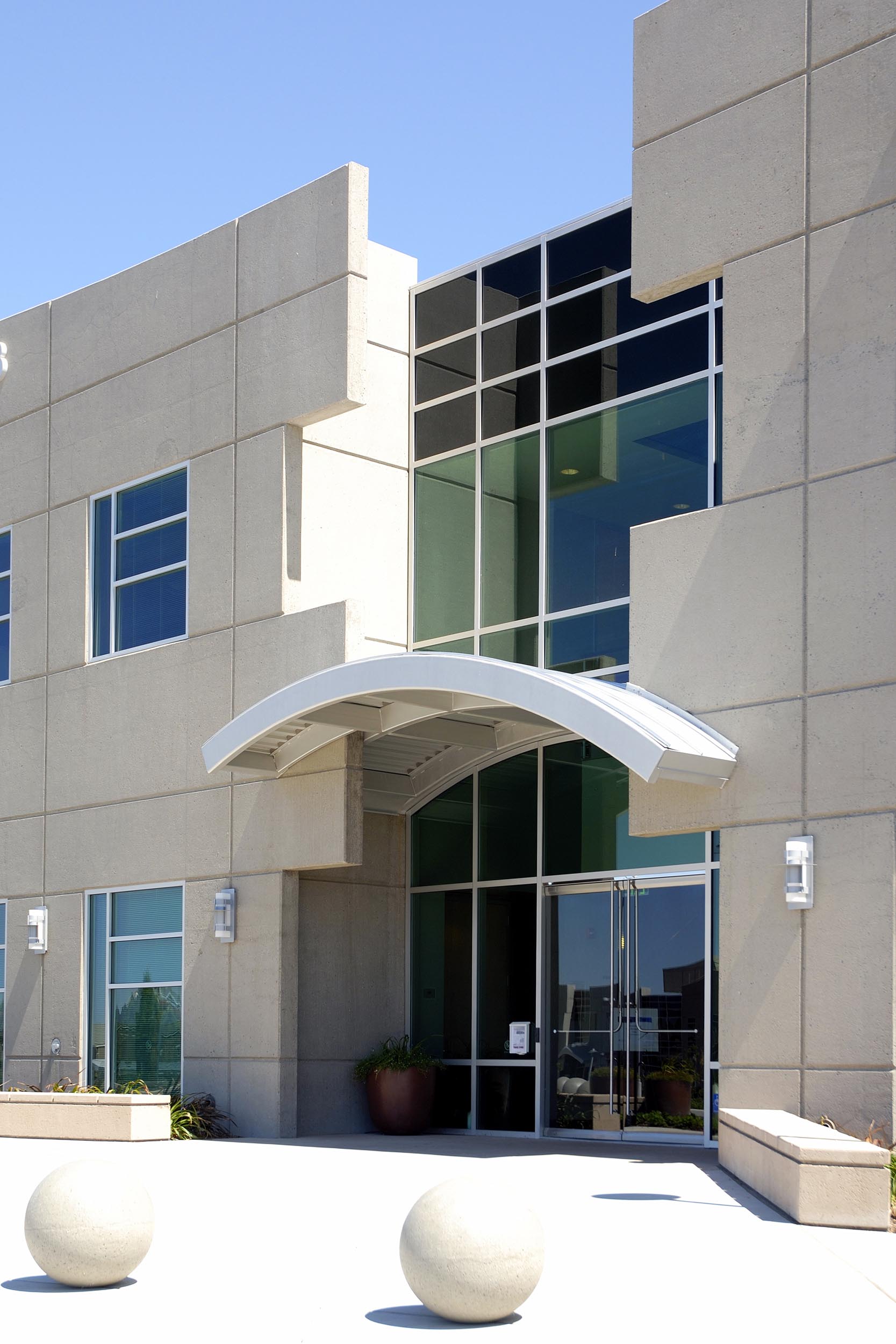 Bluerock Center Office Medical Retail Flynn Architeture