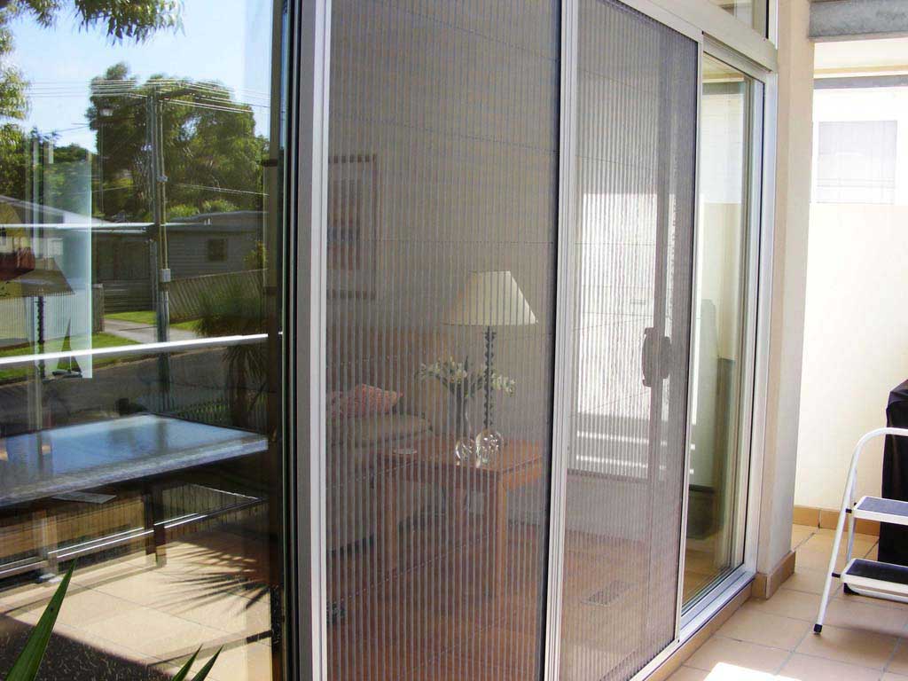 retractable fly screens for balcony