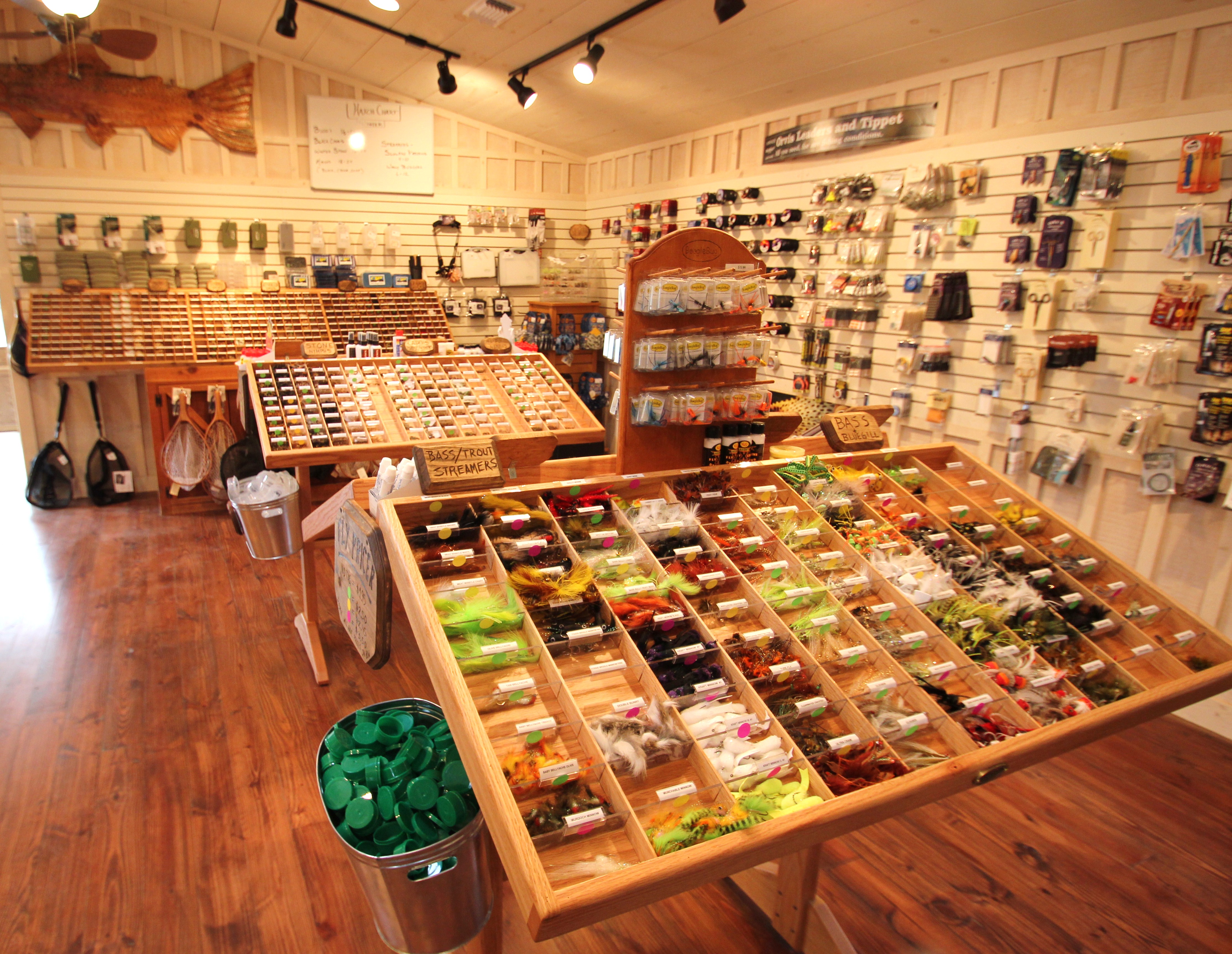 Gallery Fly Shop Fixtures