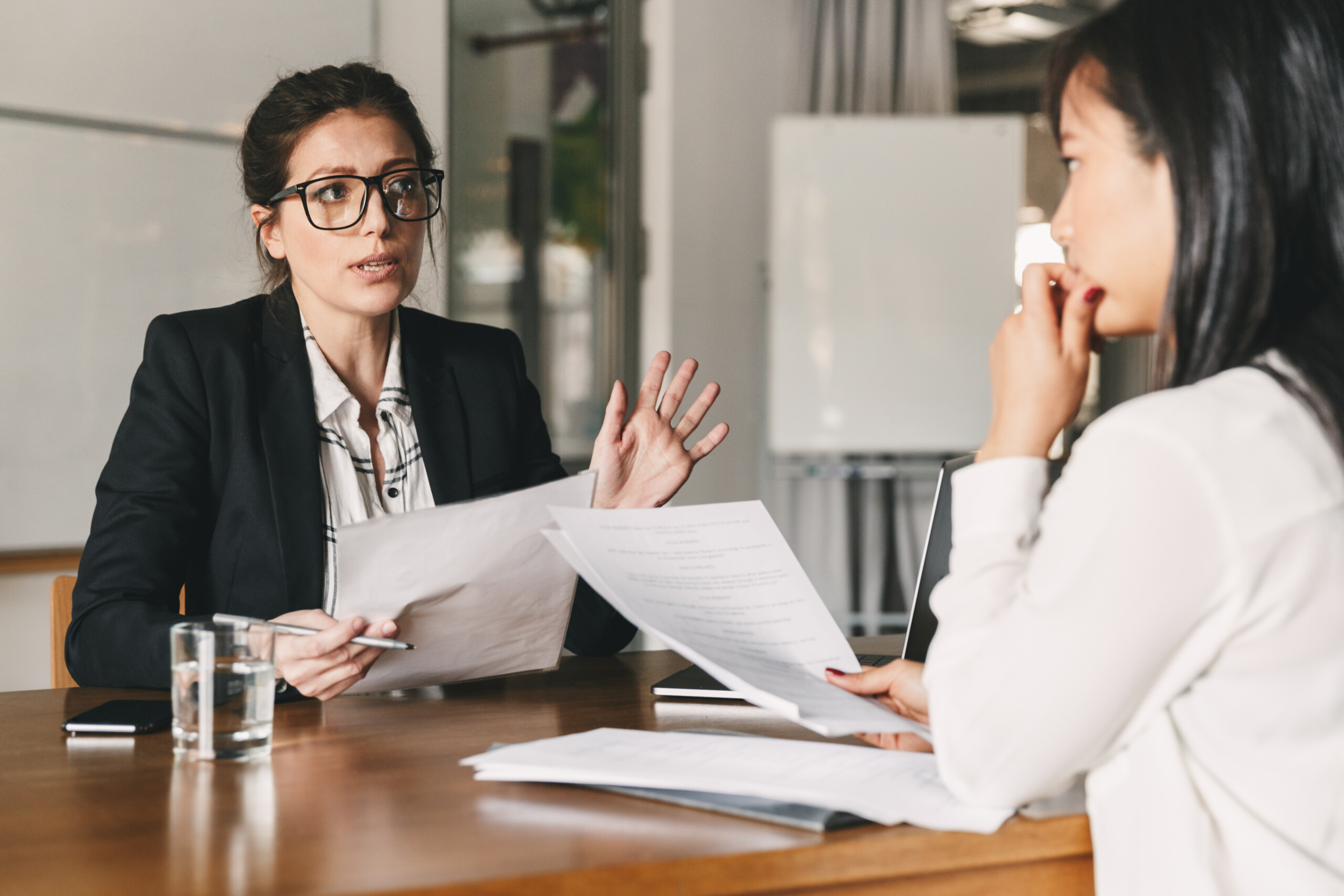 HR Snapshot What are some typical examples of employee discipline