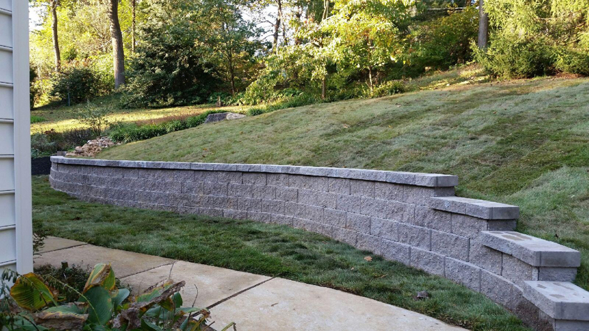 How To Build A Retaining Wall On Sloped Driveway Wall Design Ideas