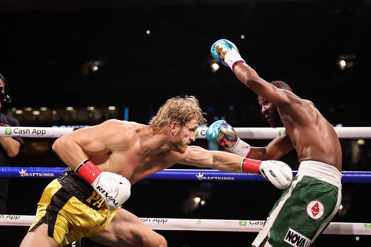 Logan Paul Vs Mayweather Goes the Distance FM HIP HOP Digital