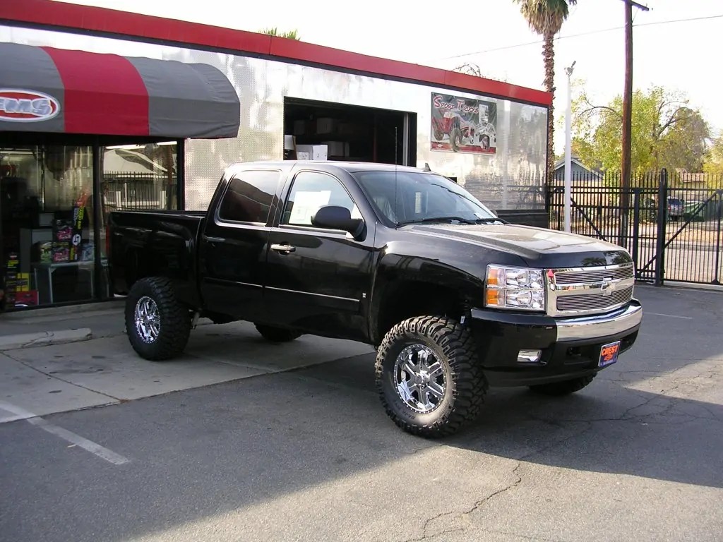 Truck Accessory Installation FMS Performance Professional