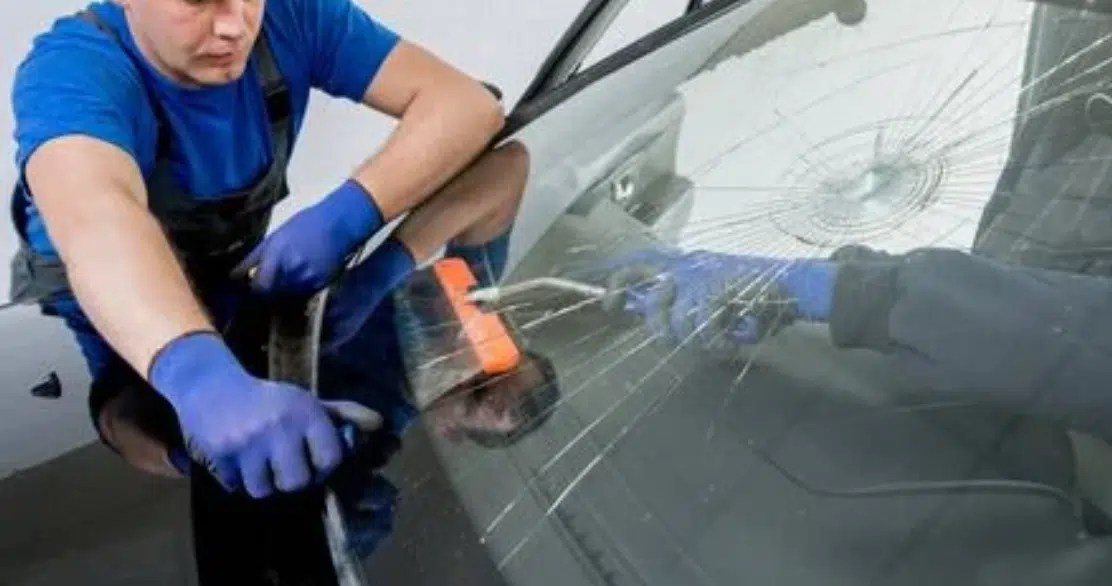 Windshield Replacement Francis & Sons Auto Glass