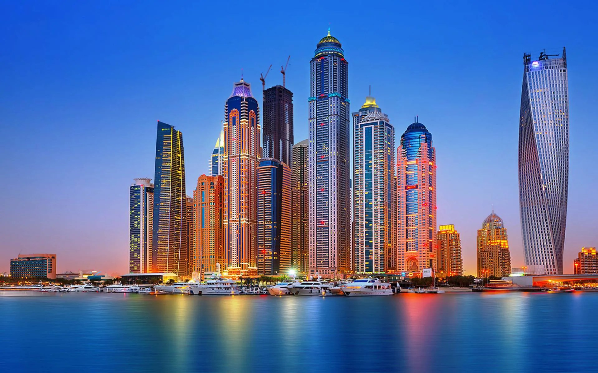 Dubai Marina Luxury Seaside Living in Dubai AX CAPITAL