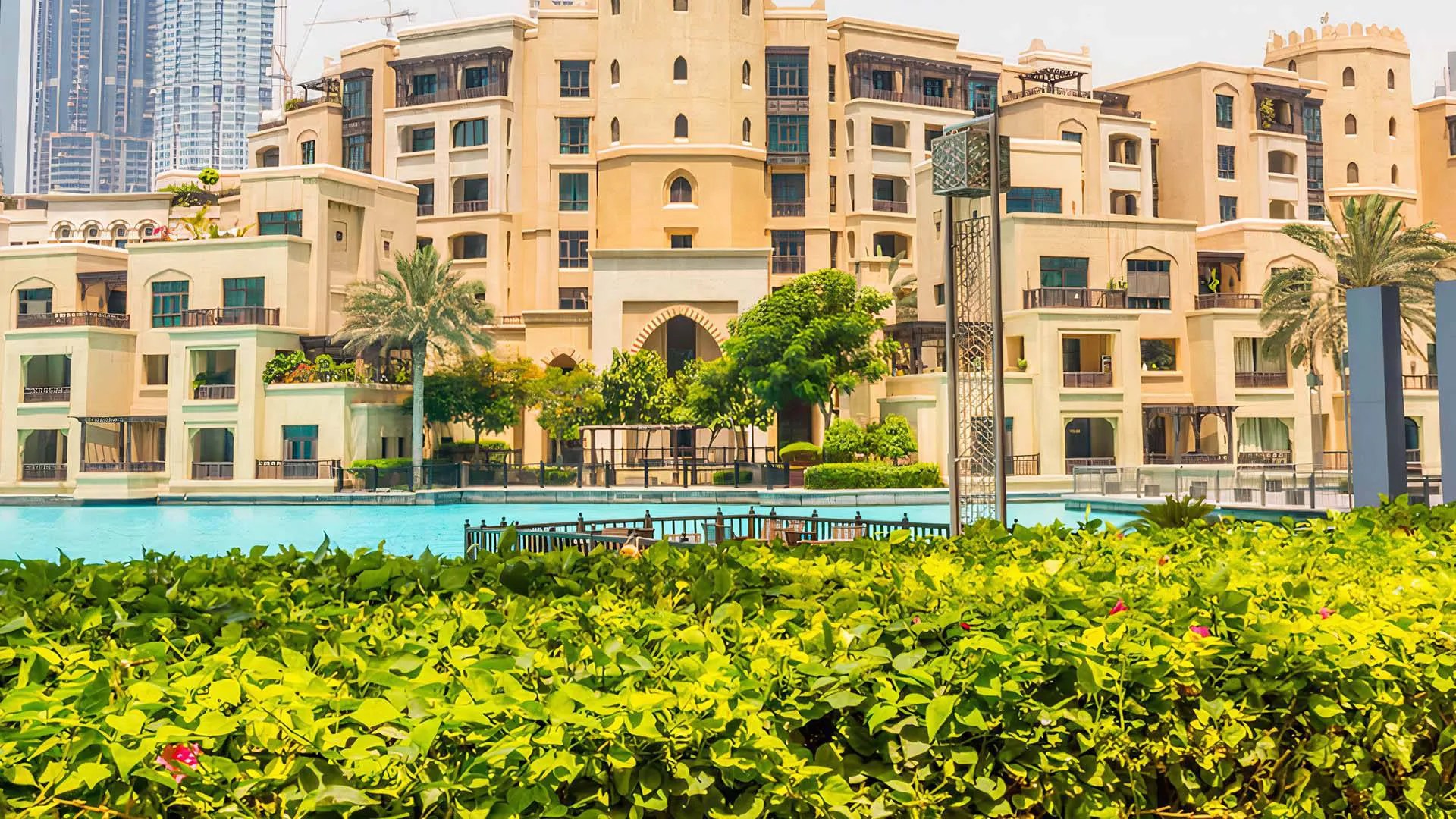 Old Town, Dubai, UAE prices, descriptions, types of real estate Ax