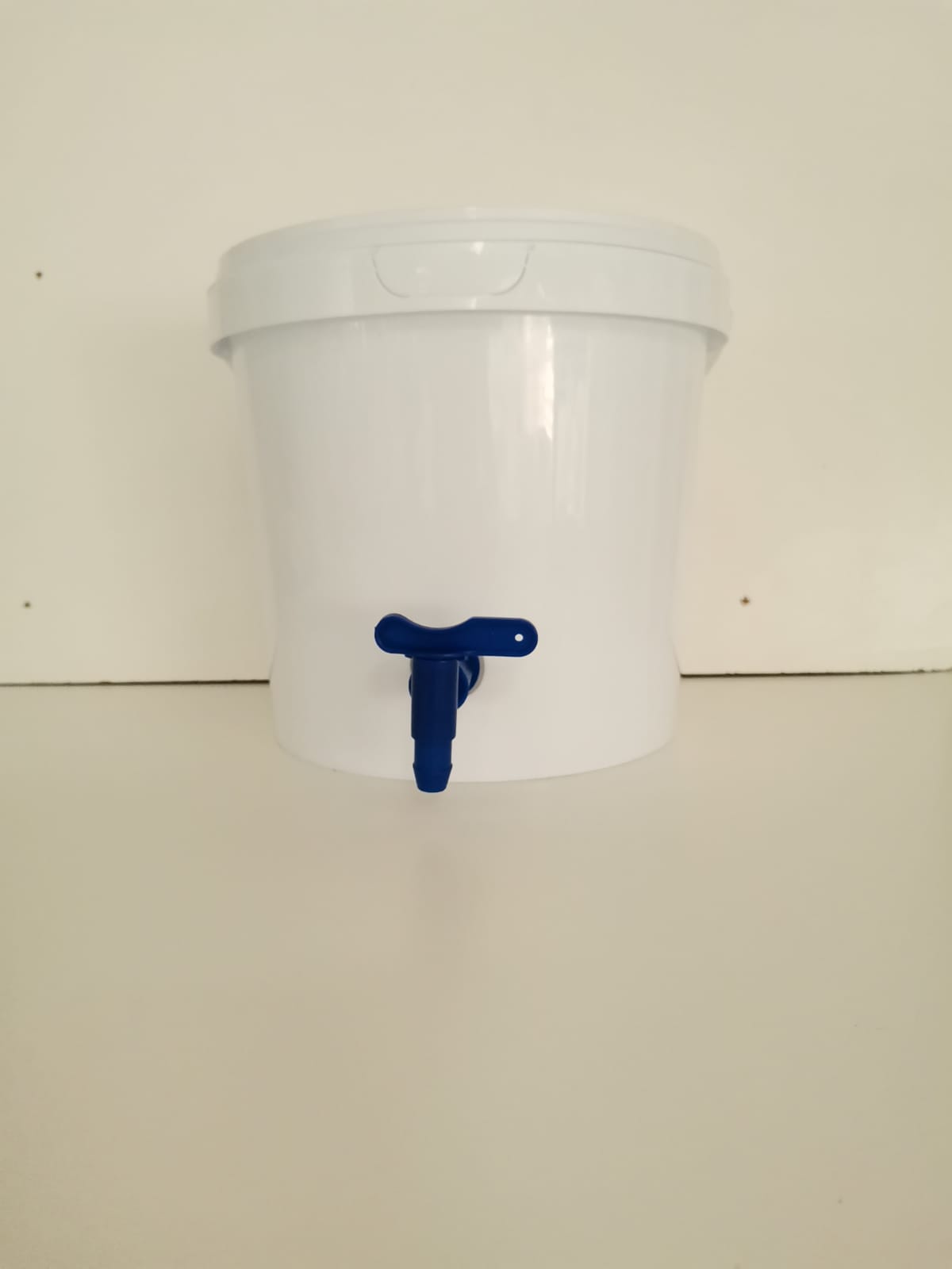 10L bucket with tap Foamy