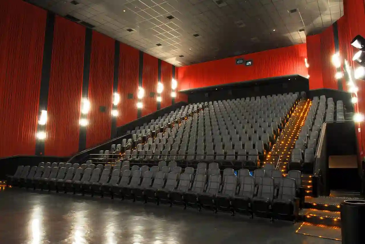 Cinema BH Shopping confira mais informações Focalizando
