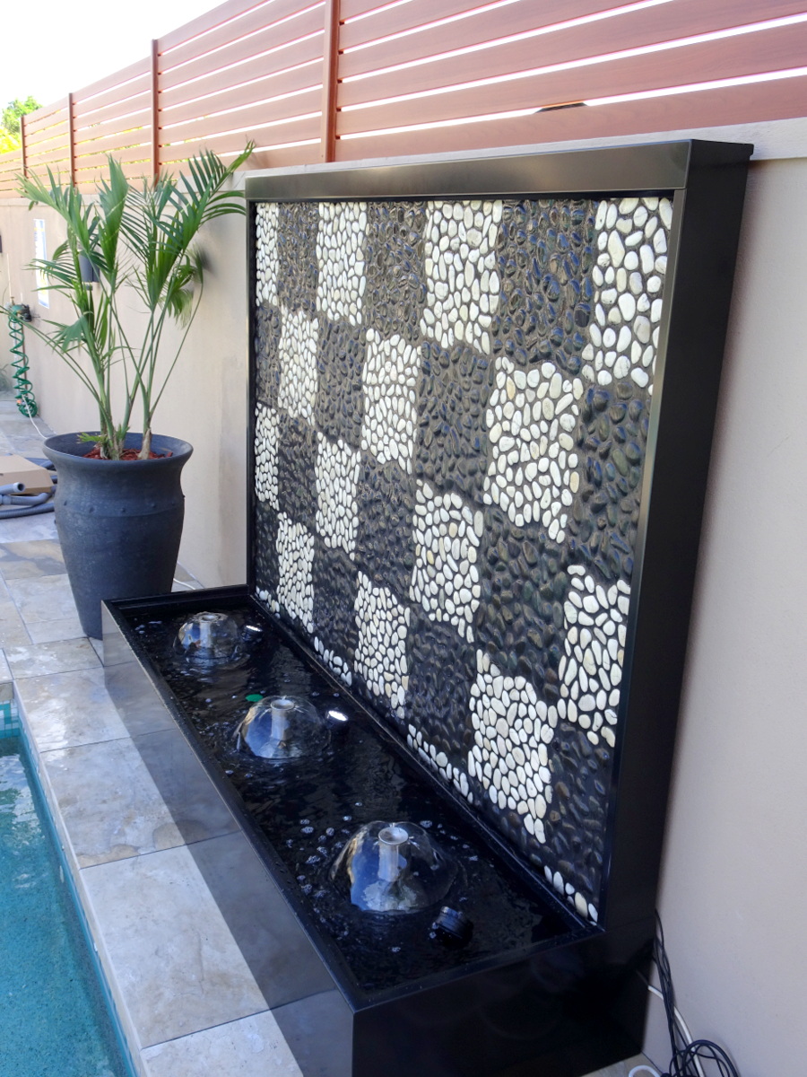 Pebble Water Feature Checkers Focal Point Water Features