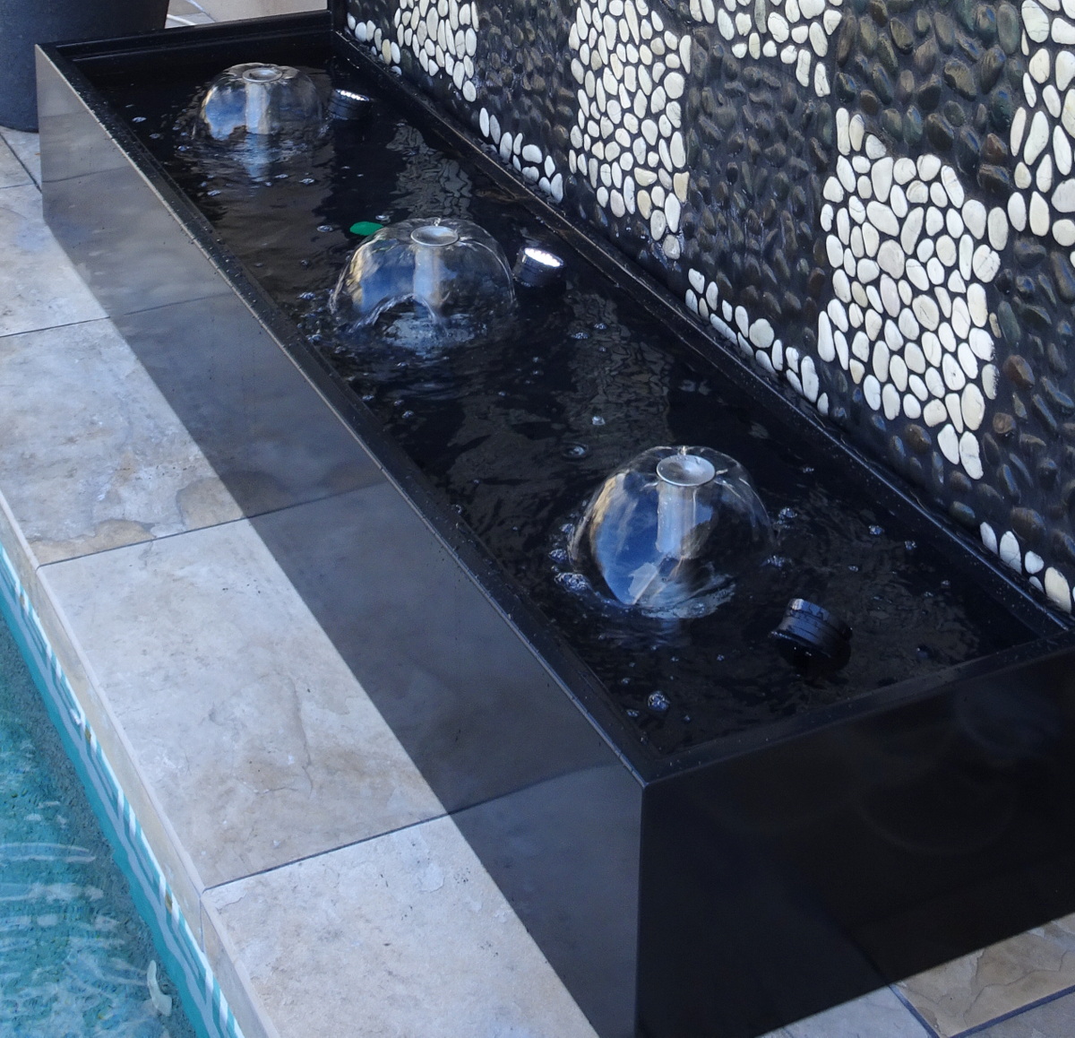 Pebble Water Feature Checkers Focal Point Water Features