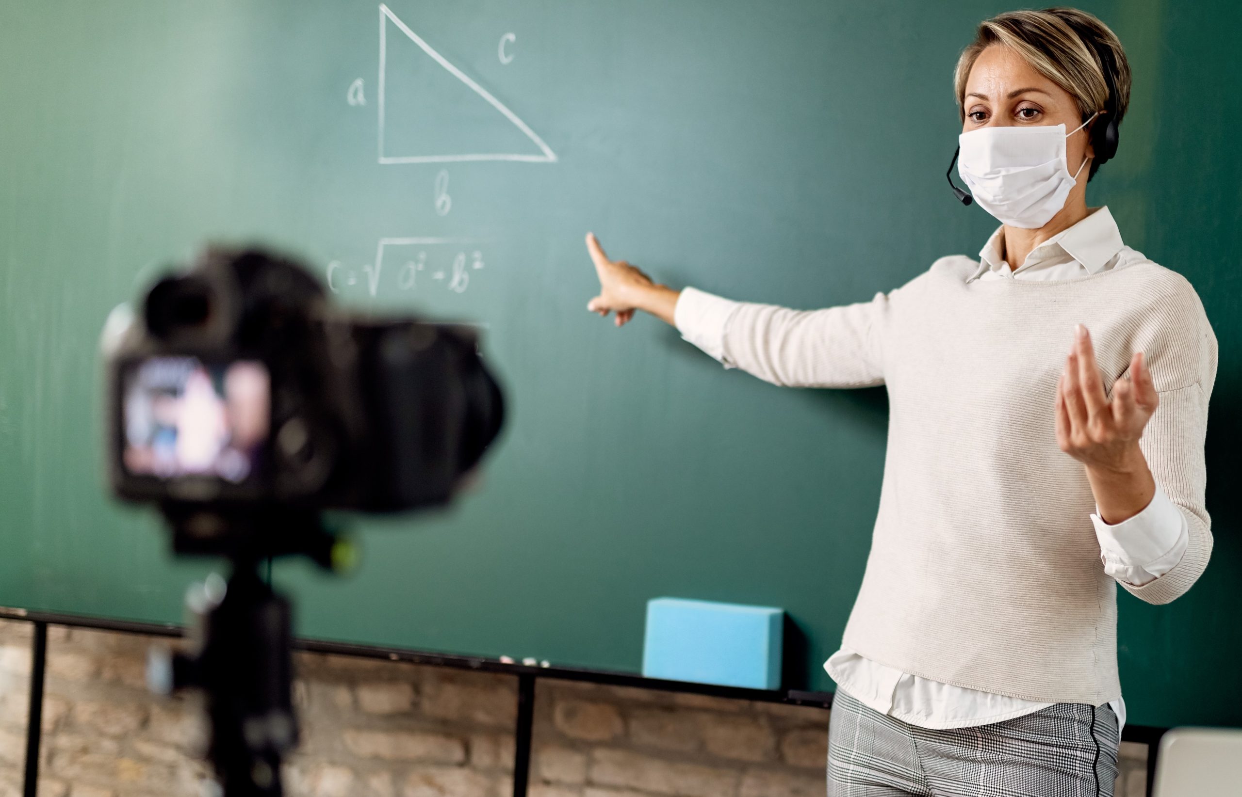 BacktoSchool Tips for Children with Hearing Loss and Low Vision to