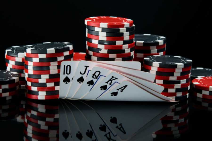 Pickering Casino Resort opens new poker room