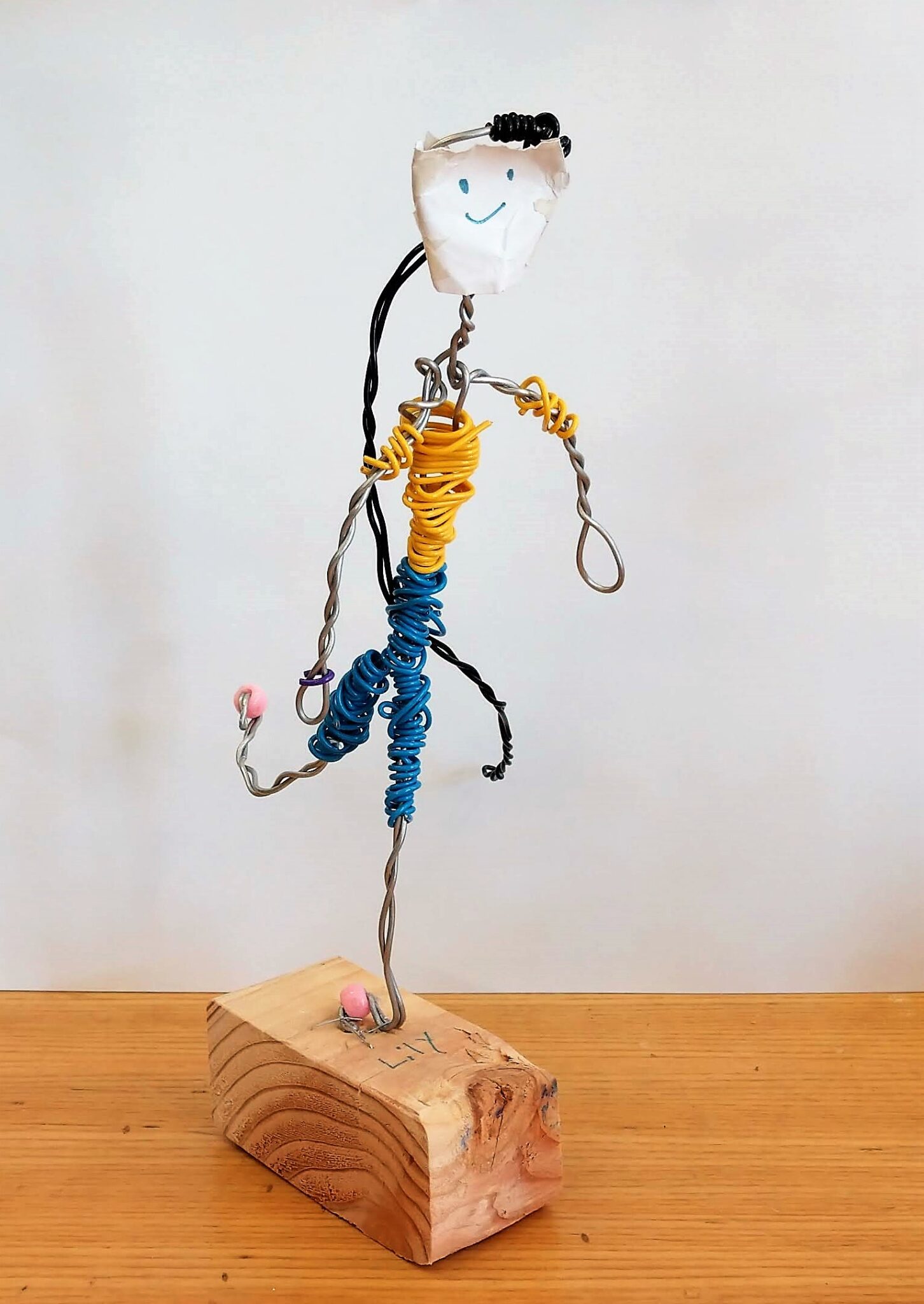 Wire and clay sculpture Focus on the Masters Arts Archive & Library