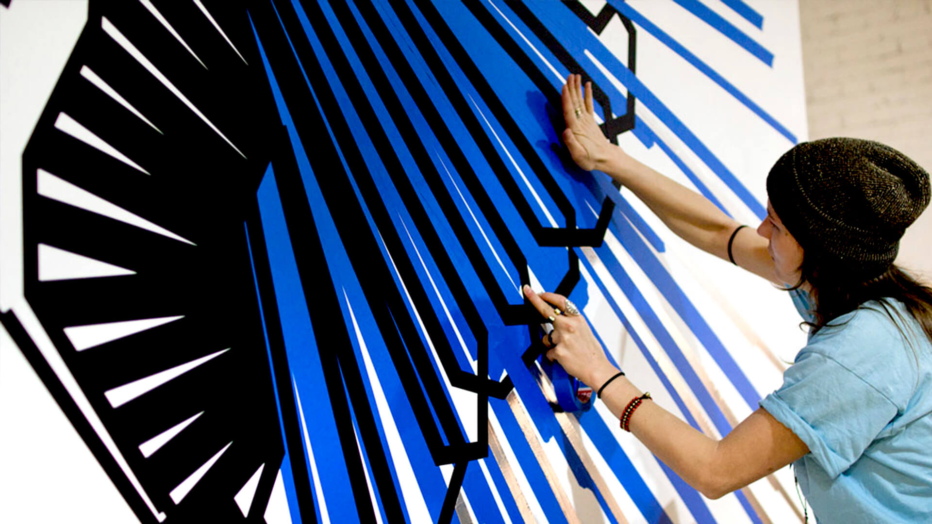 ᐅ TAPE ART KÜNSTLER Street Art & Design für Events buchen.