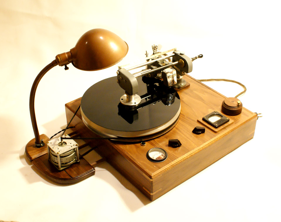 the record lathe Synth Art Folktek