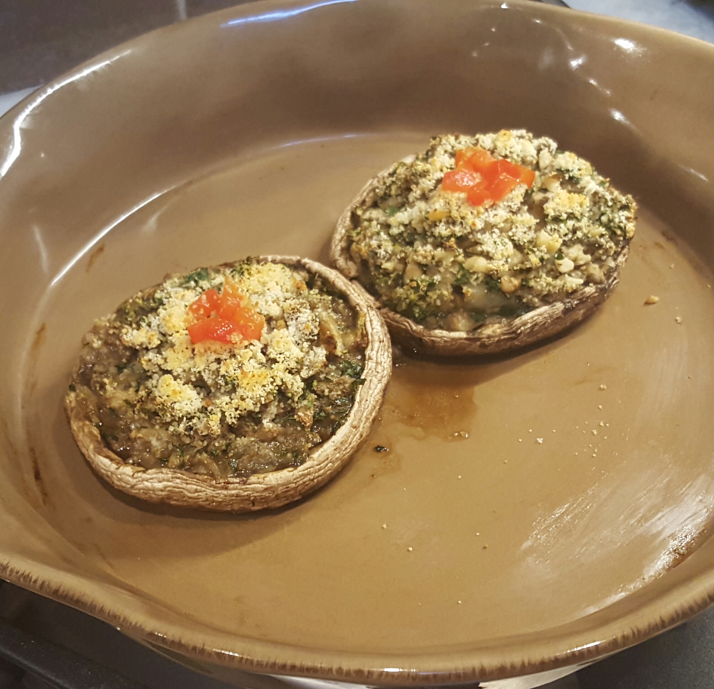 Low Calorie Stuffed Portobello Mushrooms