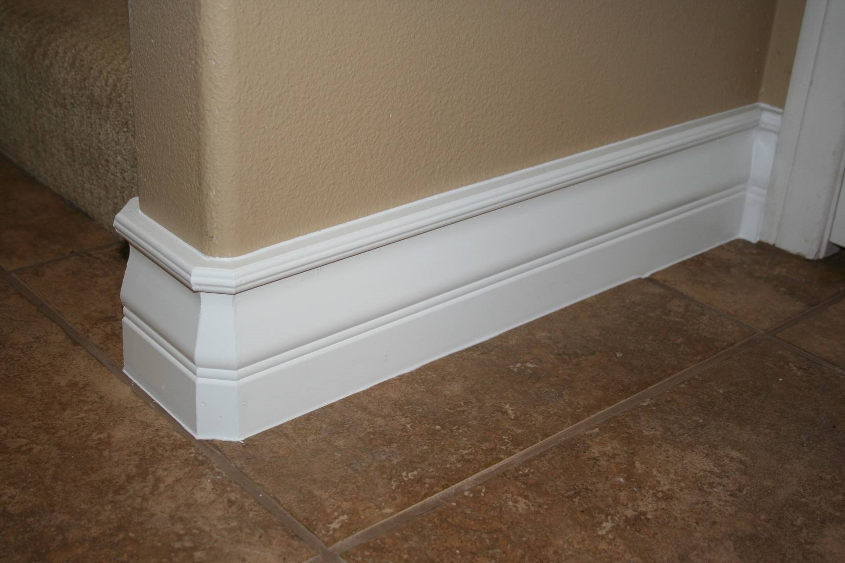 Interior Casing, Crown & Baseboard Molding Fondare