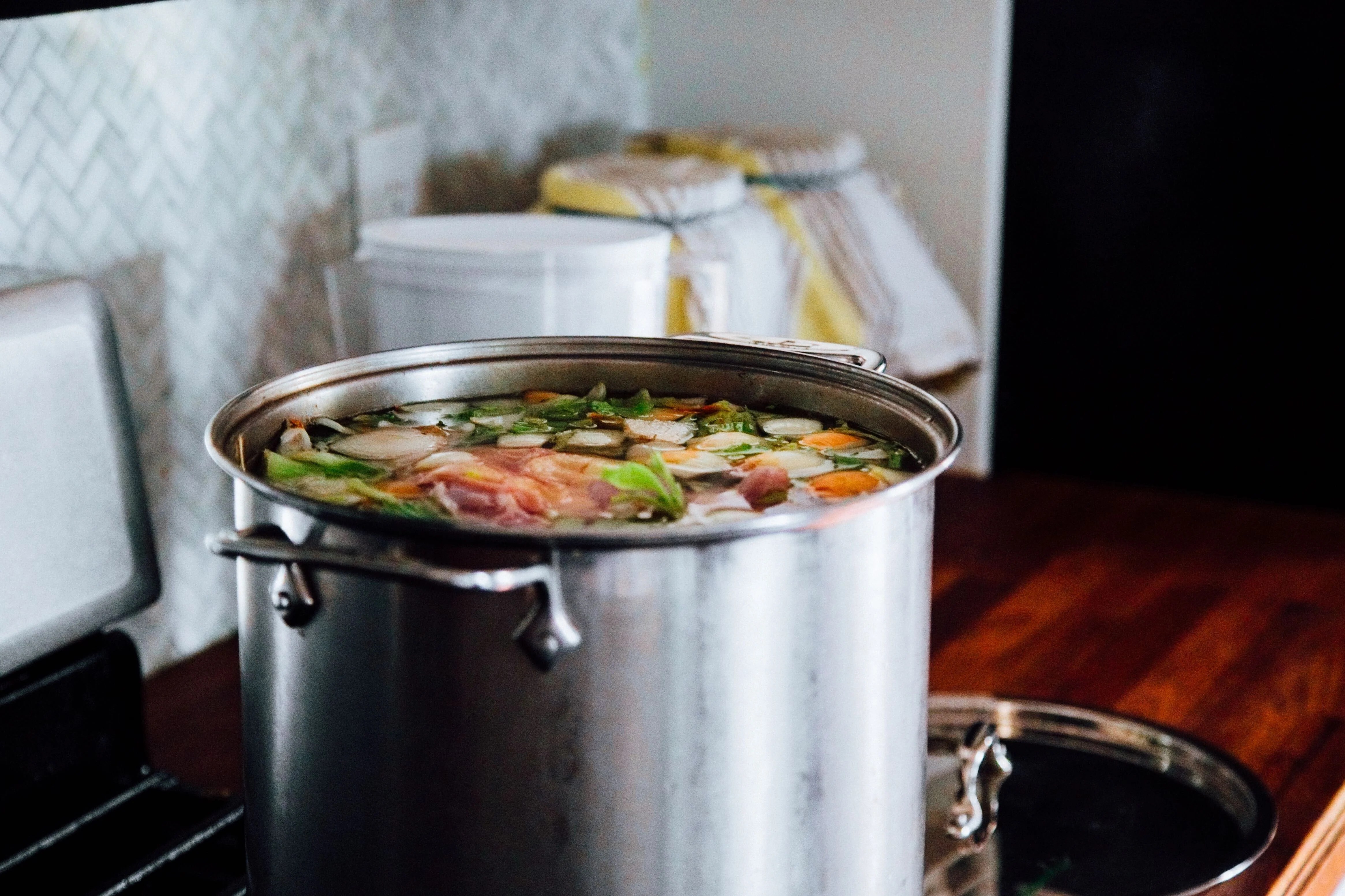 Is Aluminum Bad For Your Health? FOND Bone Broth Tonics