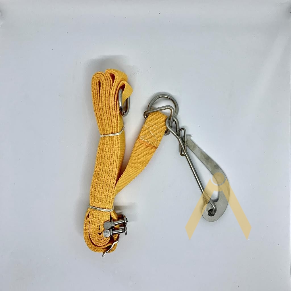 Adjustable Liferaft strap with sliphook Fontański