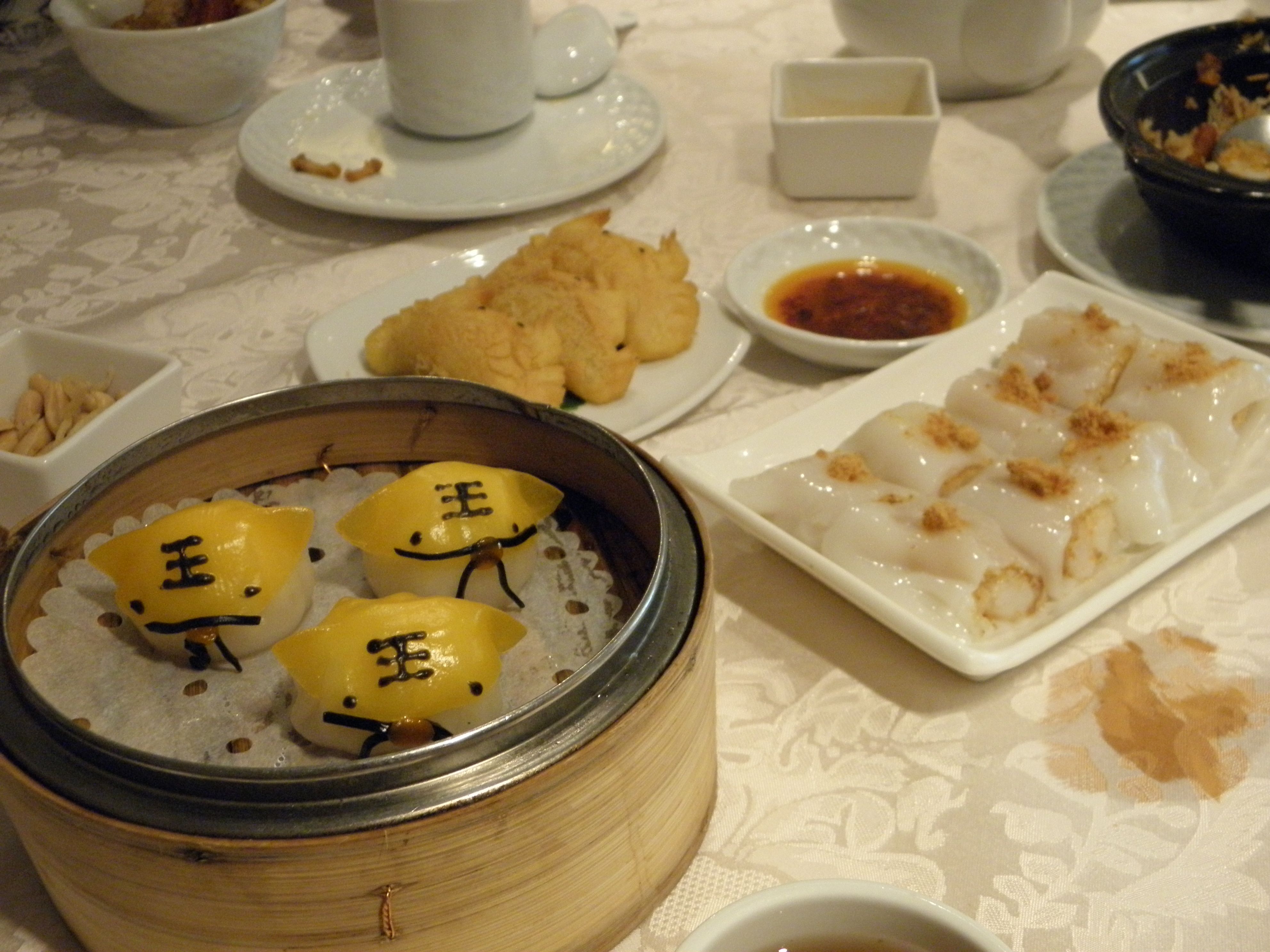 Animal dim sum food2wear