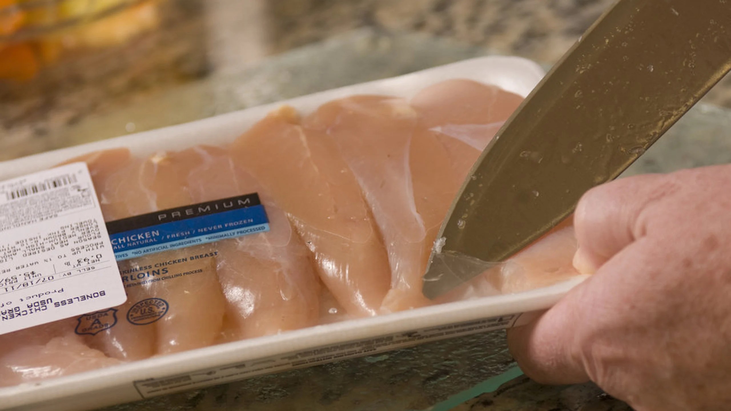 ¿Por qué el pollo es amarillo en México? Food & Wine en Español