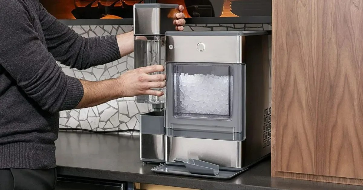 Top 10 Best Crushed Ice Maker Reviews & Comparison 2023