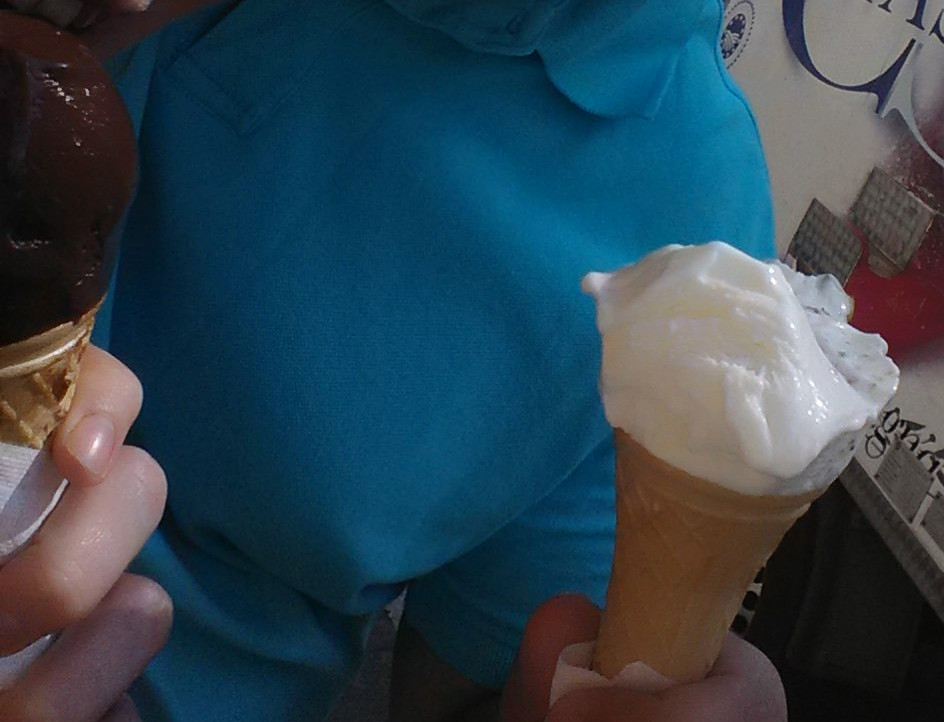 Secret of ice cream Freezing point depression Food Crumbles The