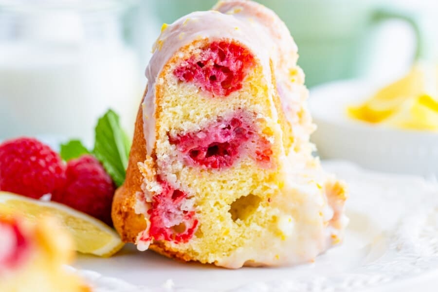 21 Of The Best Air Fryer Cake Recipes For Easier Baking At Home
