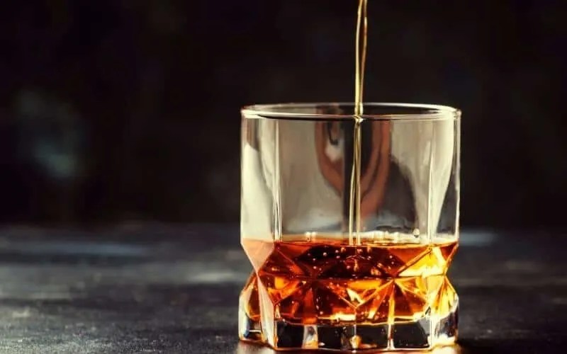 11 Best Brandy Substitutes (For Cooking & Baking)