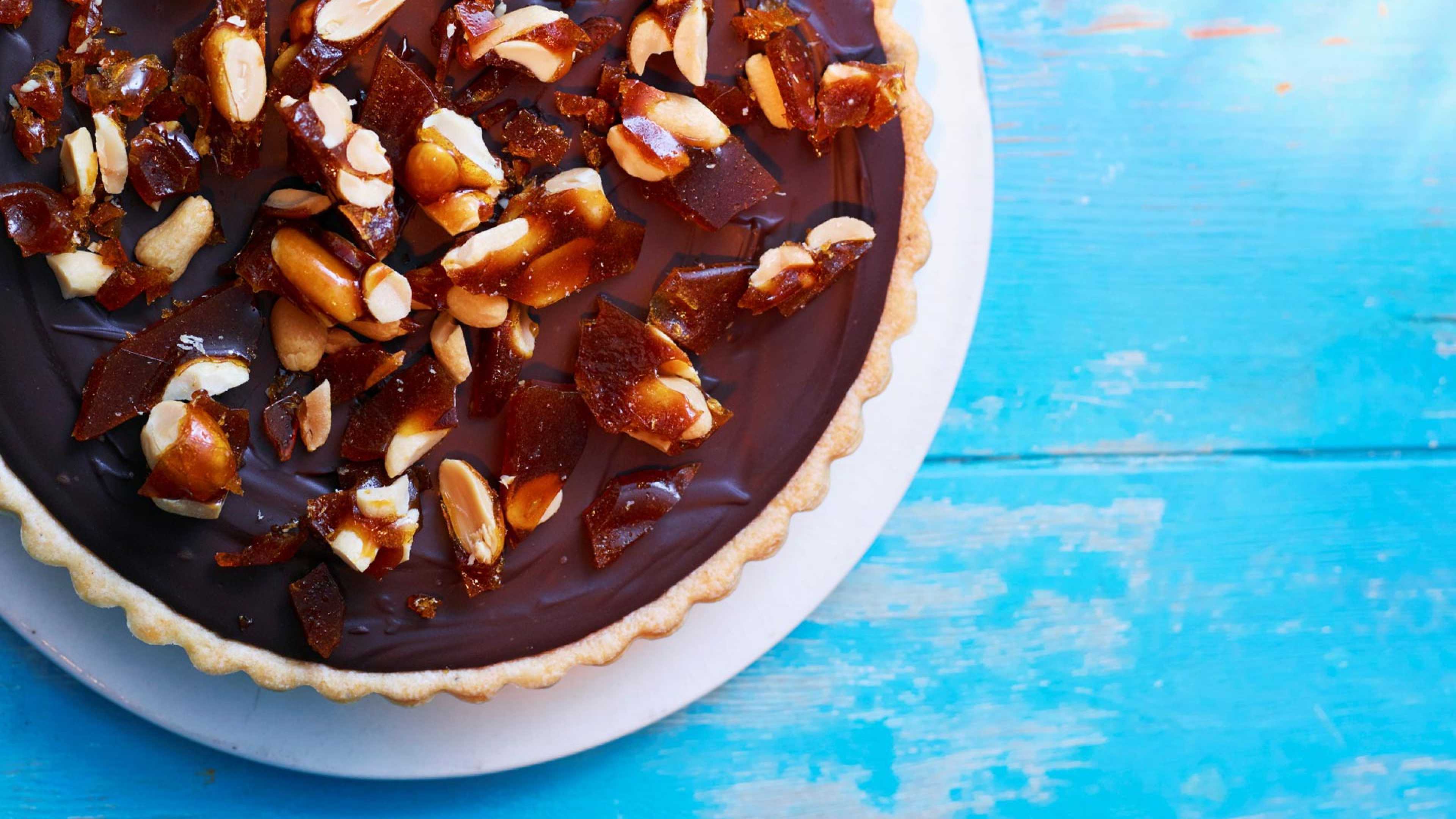 Make Macmillan's chocolate chilli tart Recipes Foodism