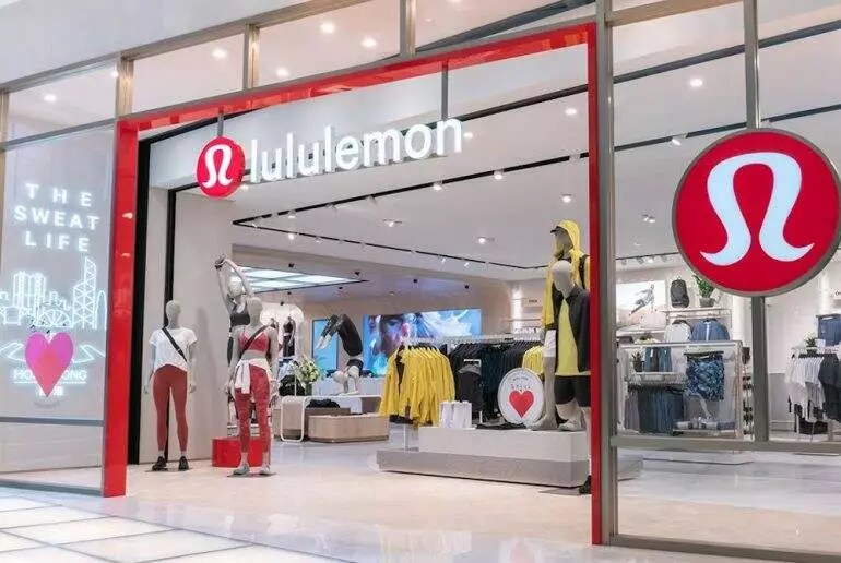 When Does Lululemon Restock in 2023? (Best Time To Visit)