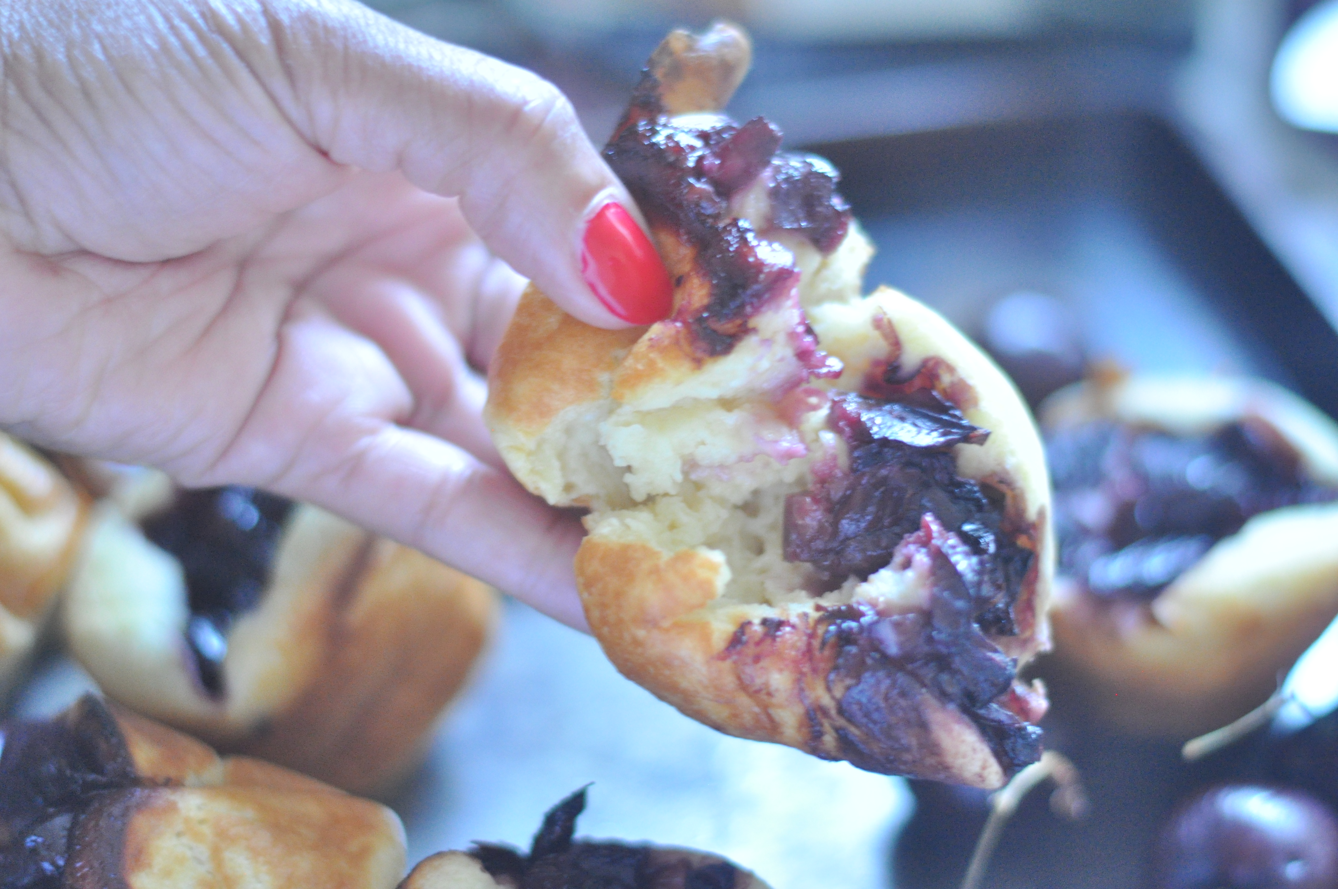 Cherry Popovers Indianapolis Food Blogger FoodLoveTog