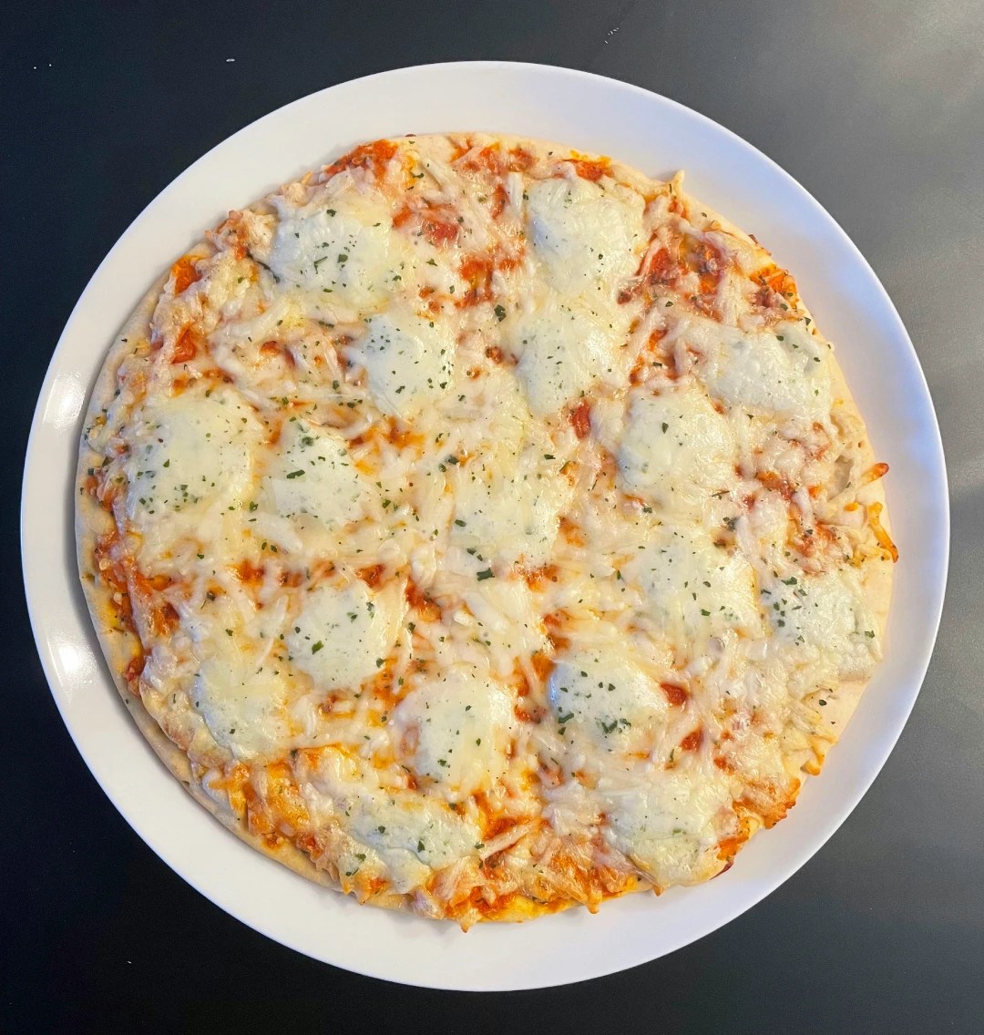 8 Best Frozen Pizzas Canada (Ranked in 2023)