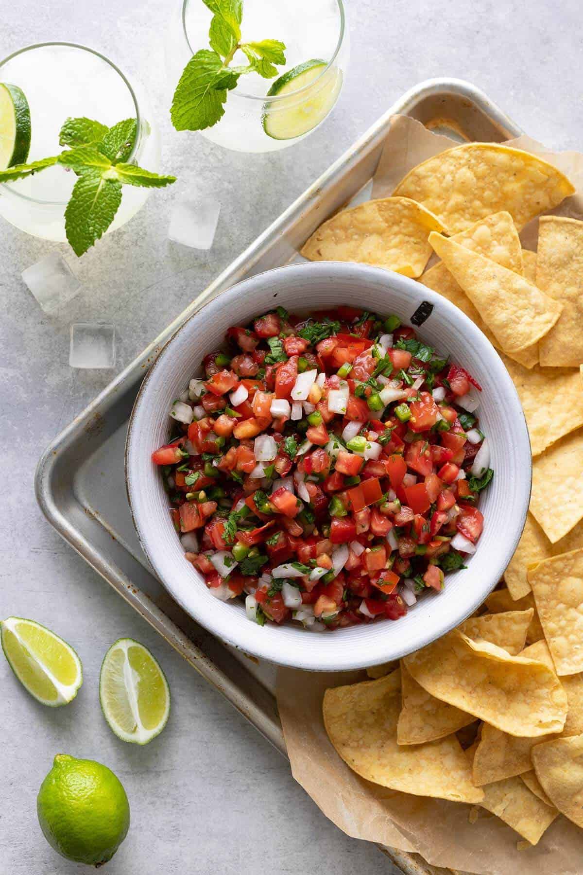 Easy, Homemade Pico de Gallo Recipe (Fresh Tomato Salsa) Foodtasia