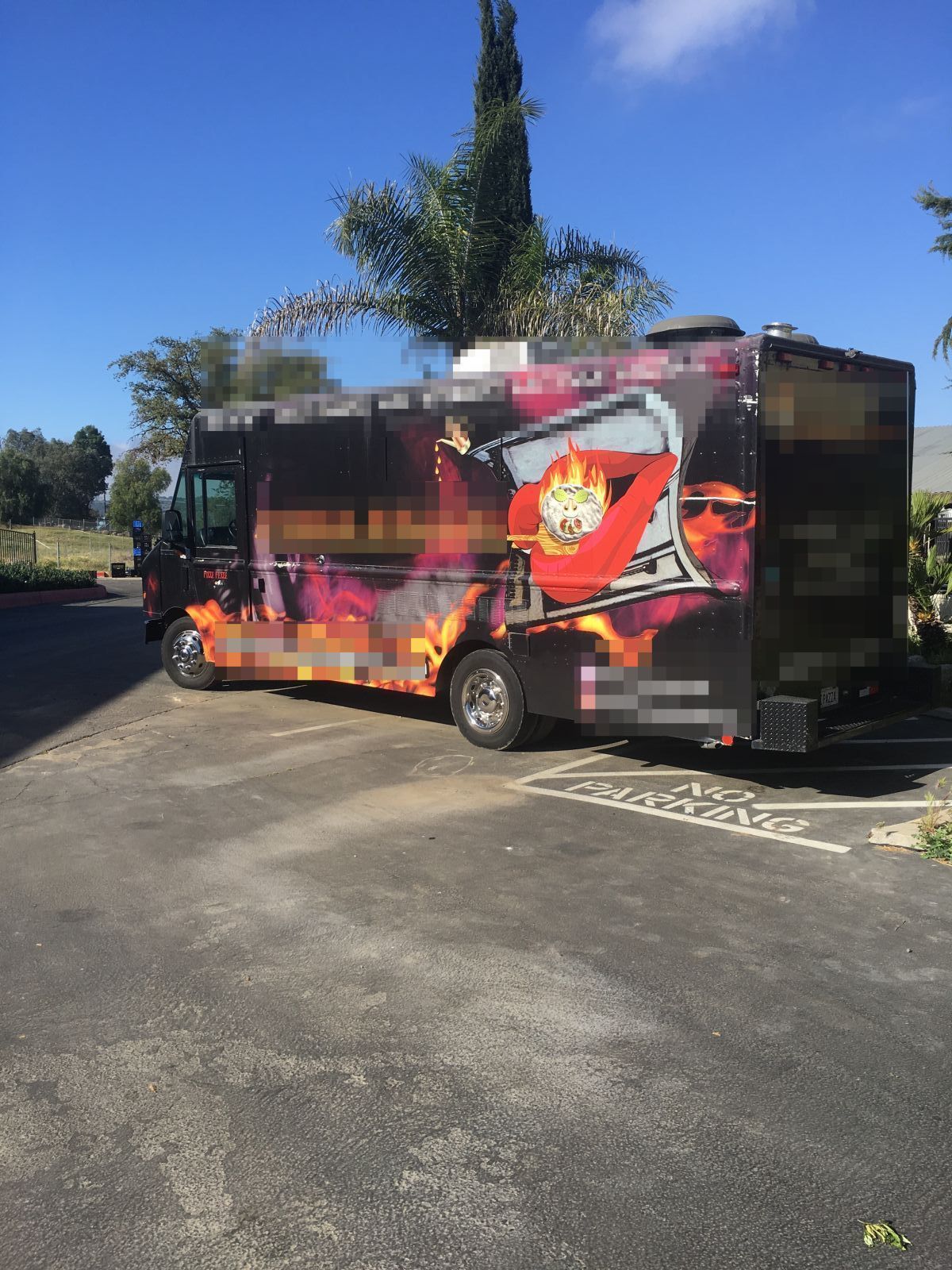 2005 Workhorse Pizza Food Truck For Sale in California Food Truck Empire