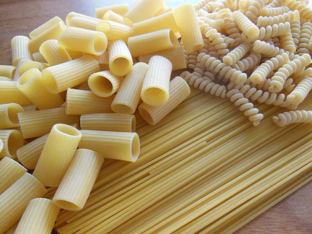 What Happens if You Eat Raw Pasta Food & Wine