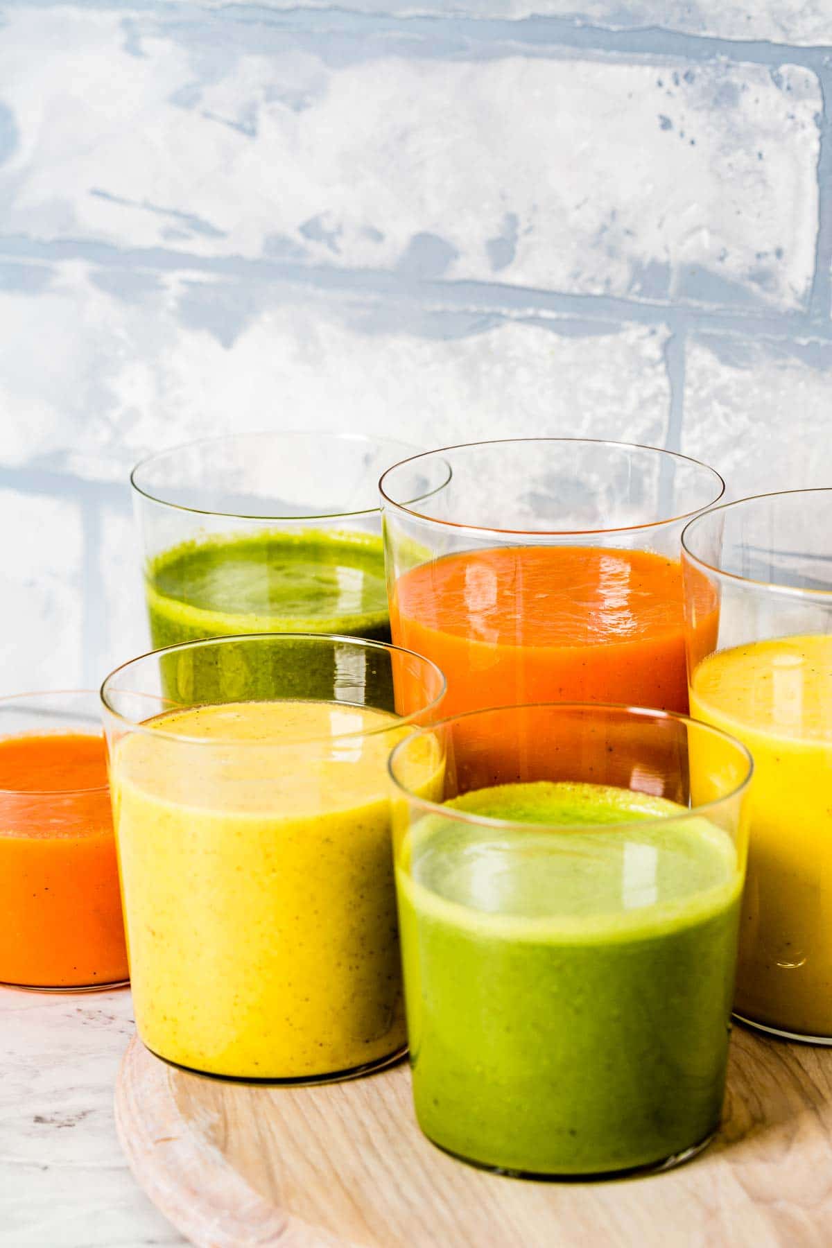 How To Use Turmeric In Smoothies & Vegan Turmeric Smoothie Recipes