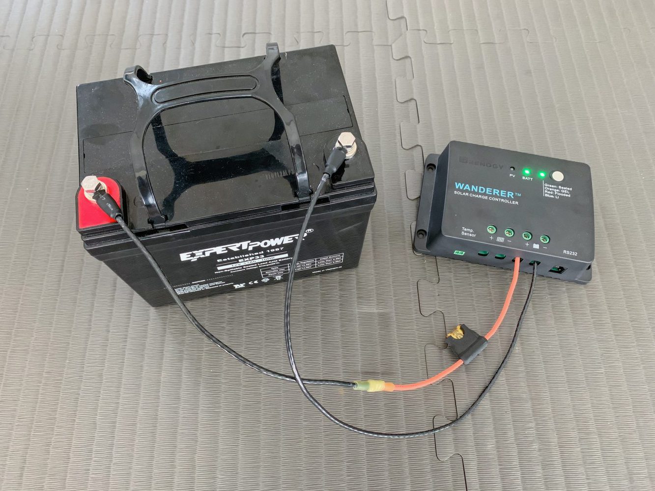 Connect Charge Controller to Battery 3 Steps (w/ Videos) • Footprint Hero