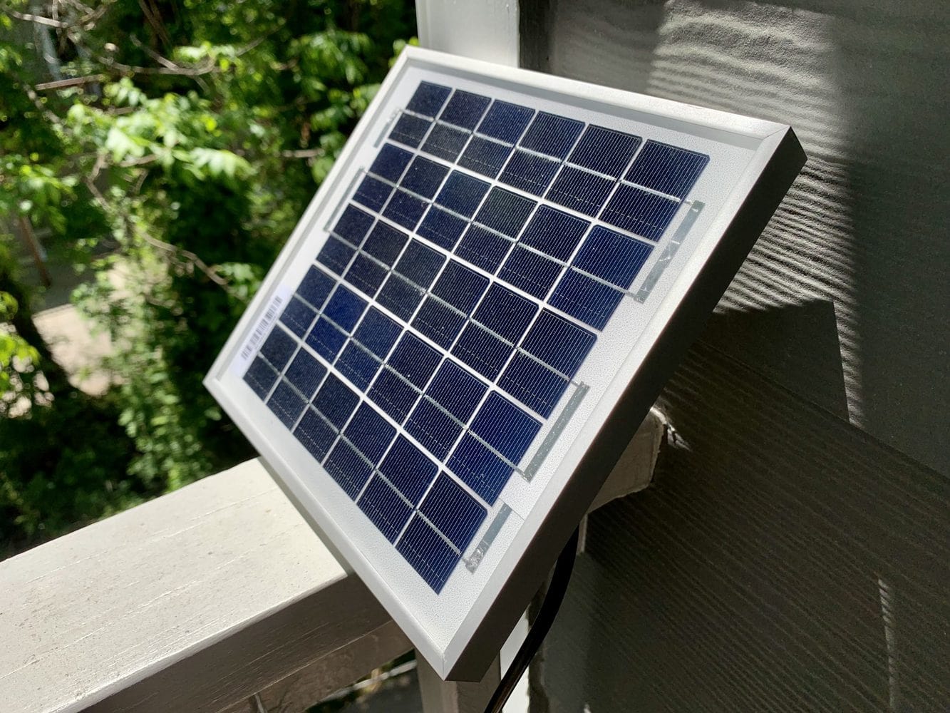 3 Ways to Solar Power an Arduino (Step by Step!) Footprint Hero