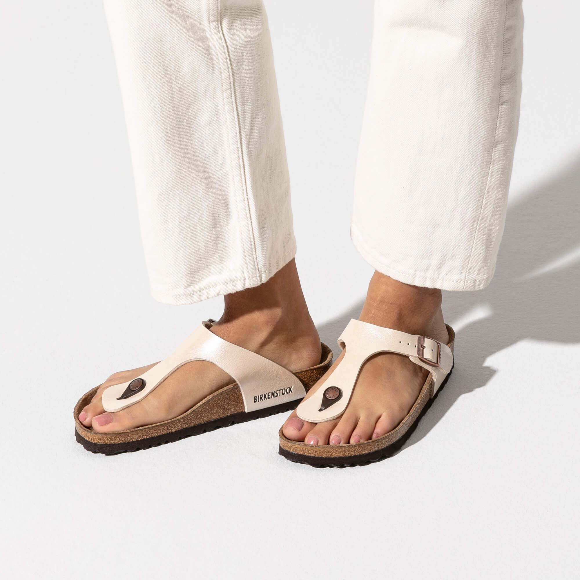 8 Best Birkenstocks for plantar fasciitis. Things you should consider