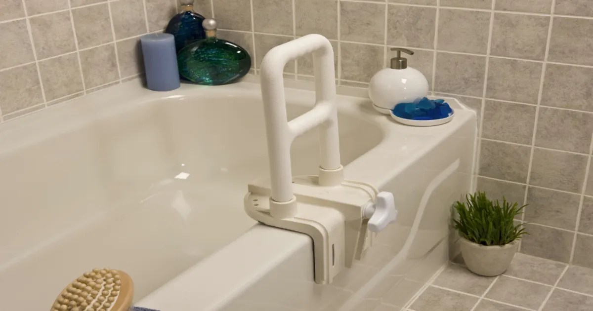 Top 10 Best Bathtub Safety Rail Reviews & Comparison 2023