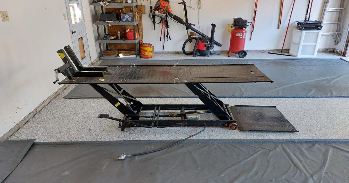 Top 10 Best Motorcycle Lift Tables Reviews 2024