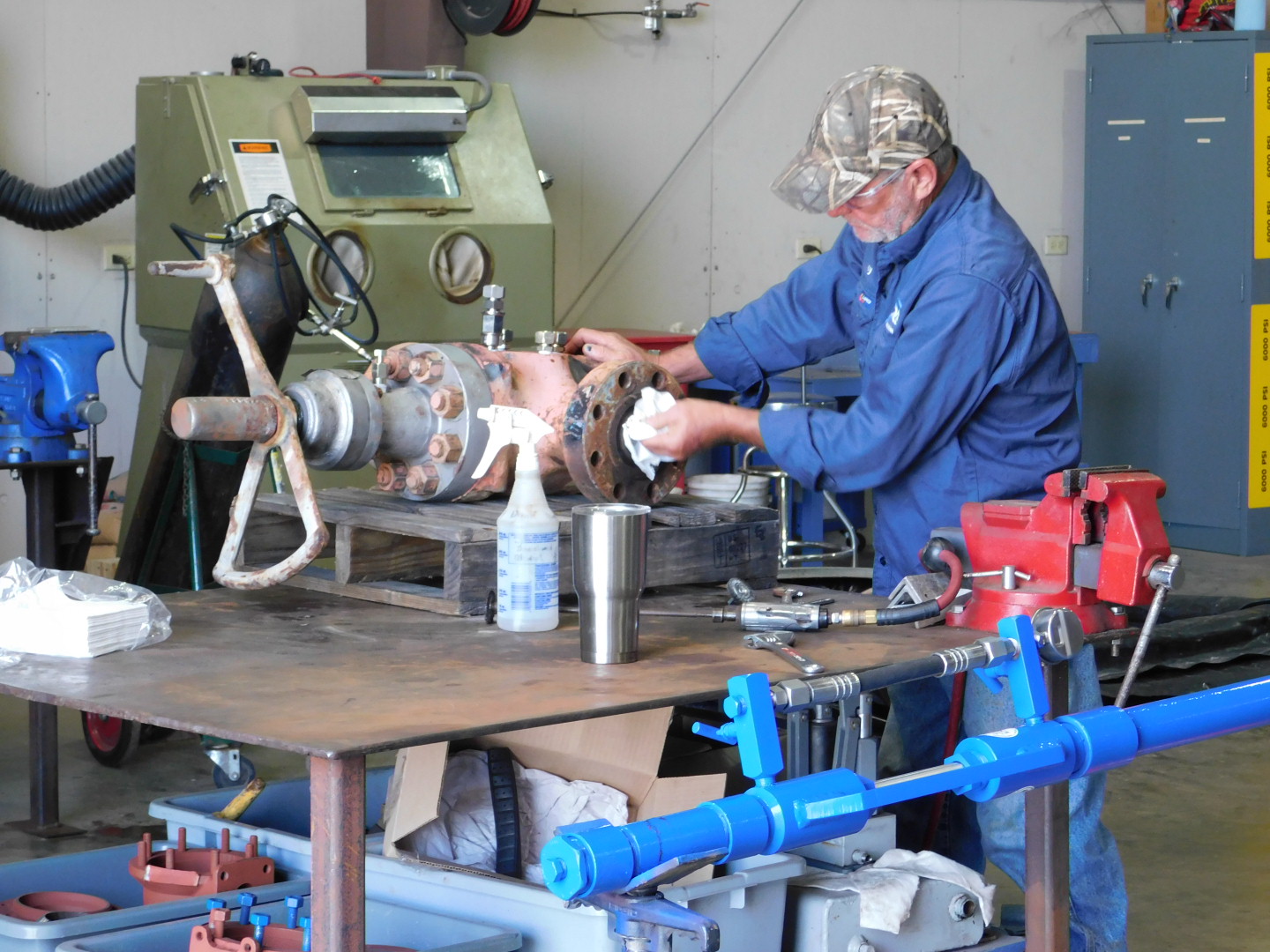 Valves & Wellhead