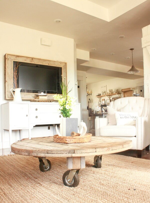 14 DIY Rustic Coffee Tables You Can Build on a Budget