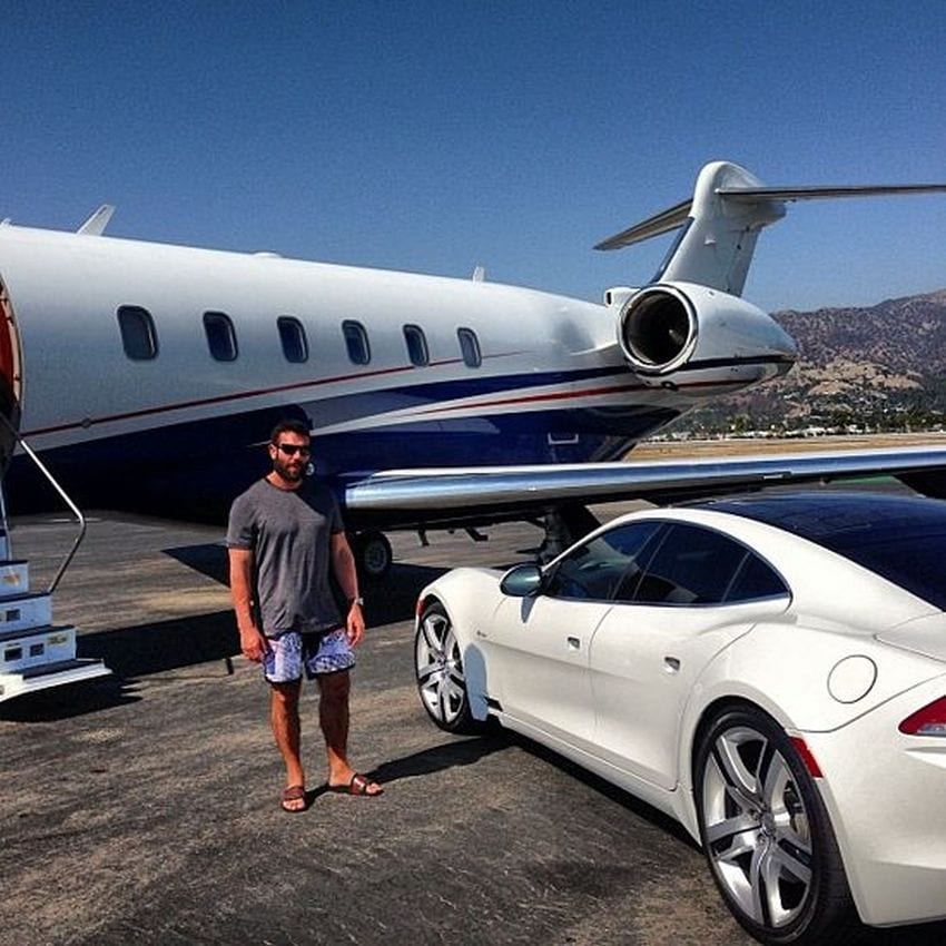 Take a Look Inside These 15 Celebrities Amazing Private Jets Foreign