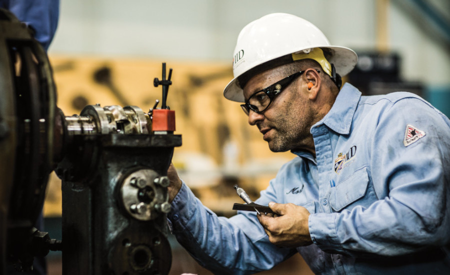 What Is the Difference between a Mechanical Contractor and a Mechanical