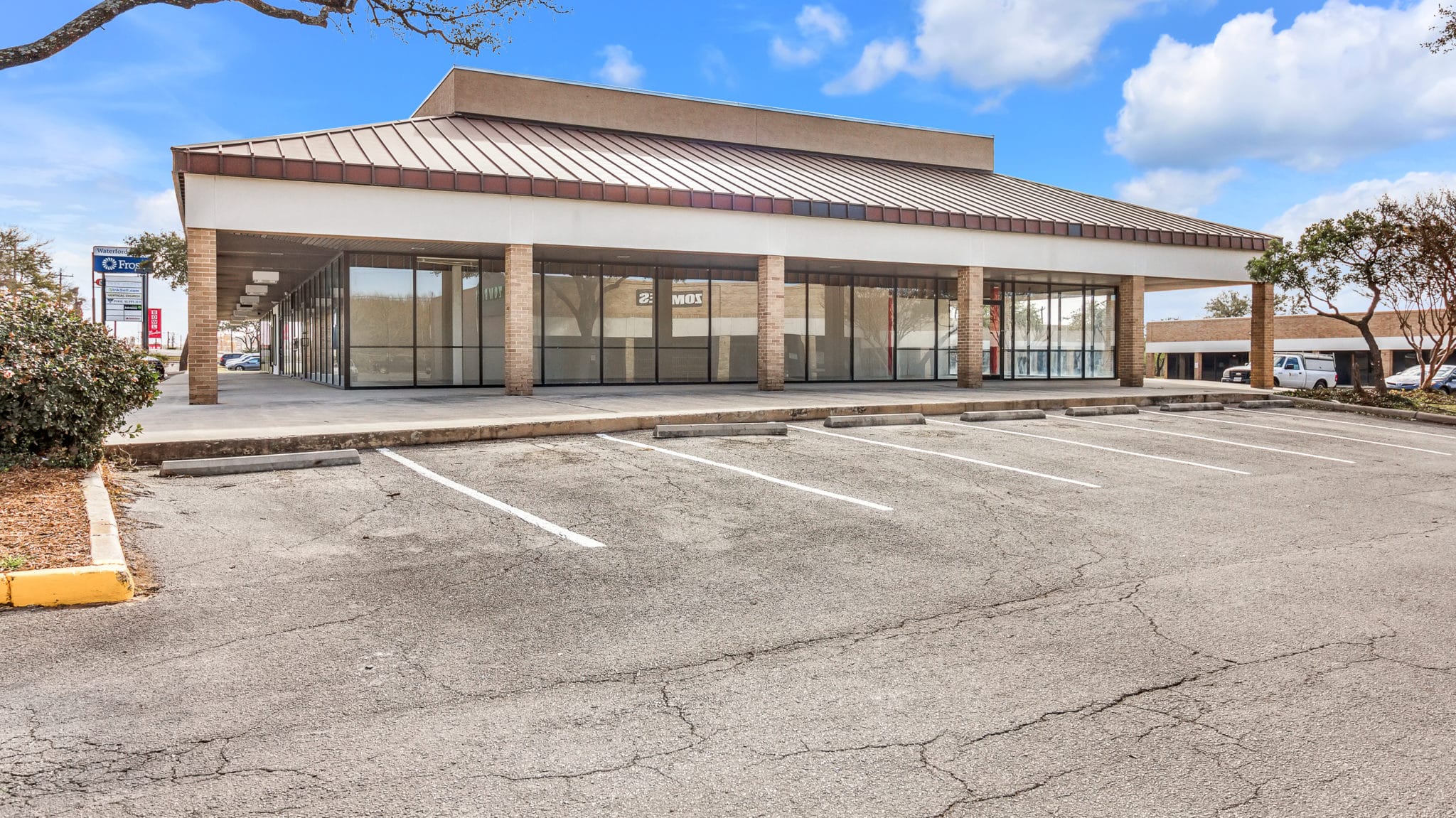Waterford Square Foresite Commercial Real Estate