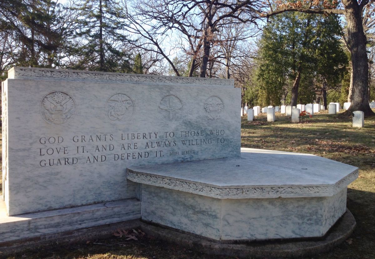 veteran_memorial Forest Hill Cemetery A Guide